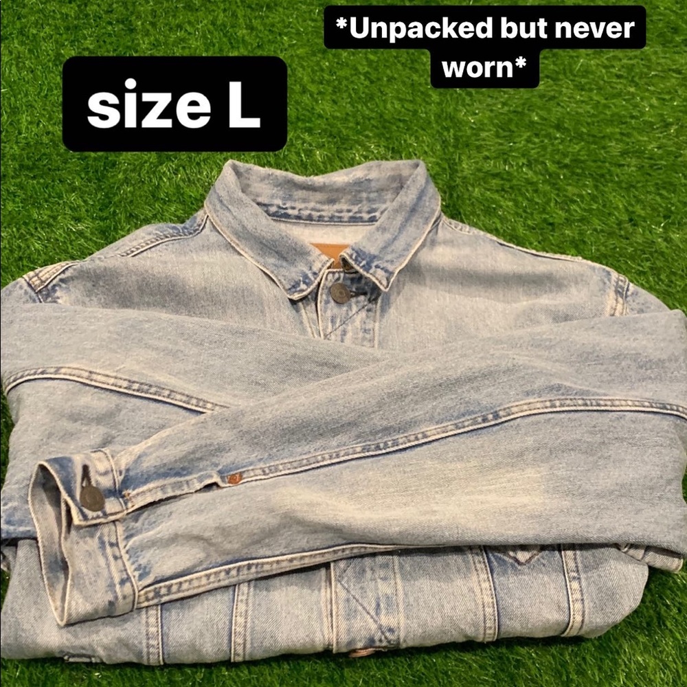 AE Jean Jacket